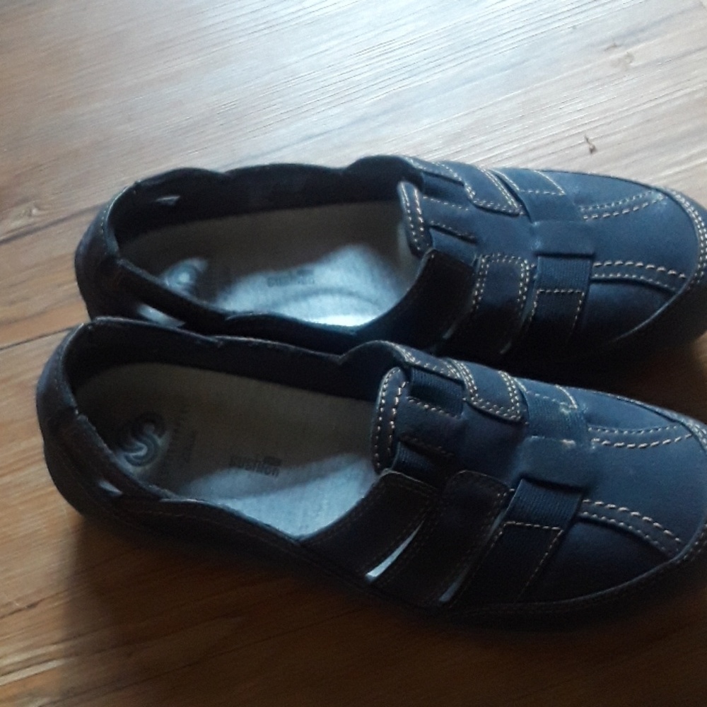 Barely worn Clarks